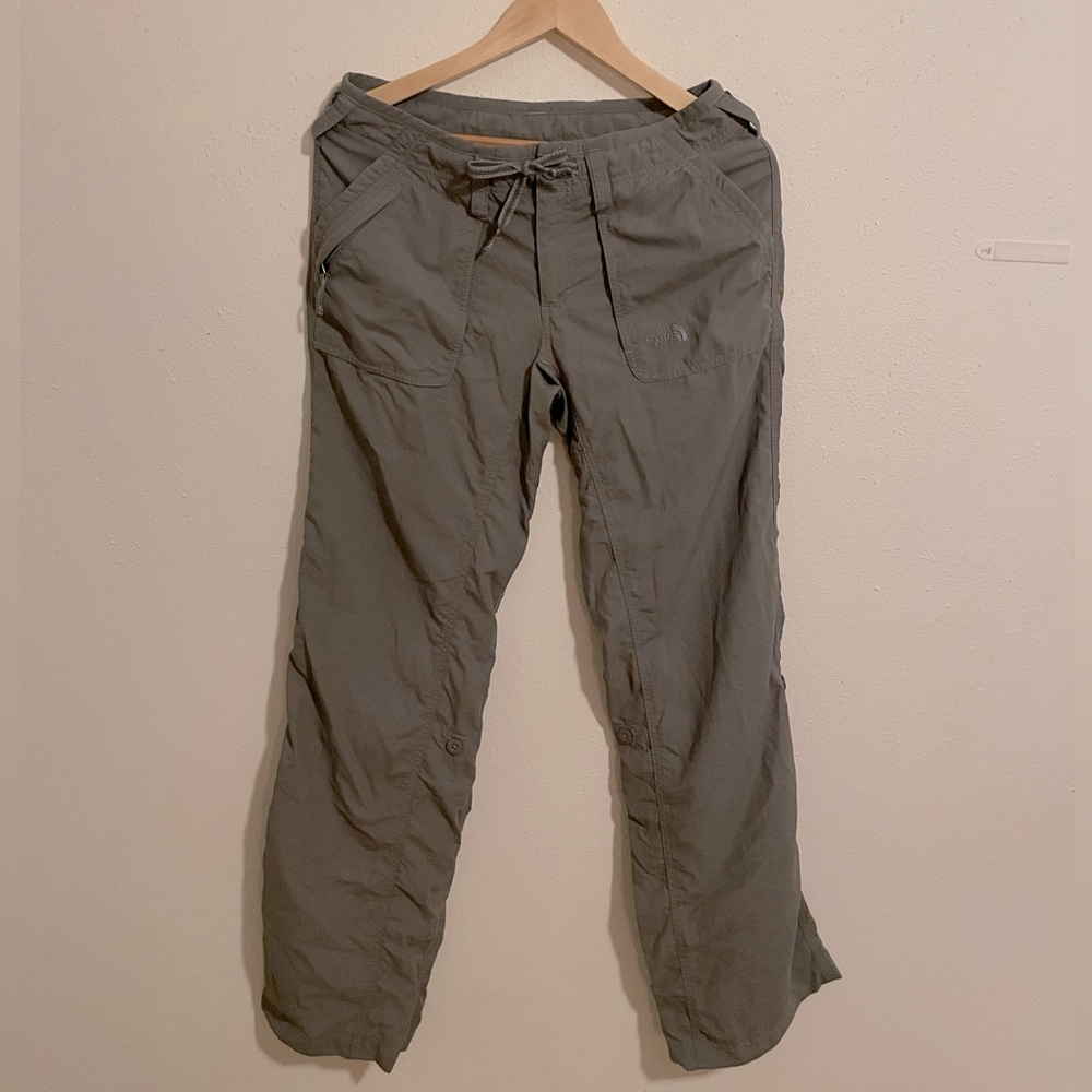 North Face hiking pants size 8